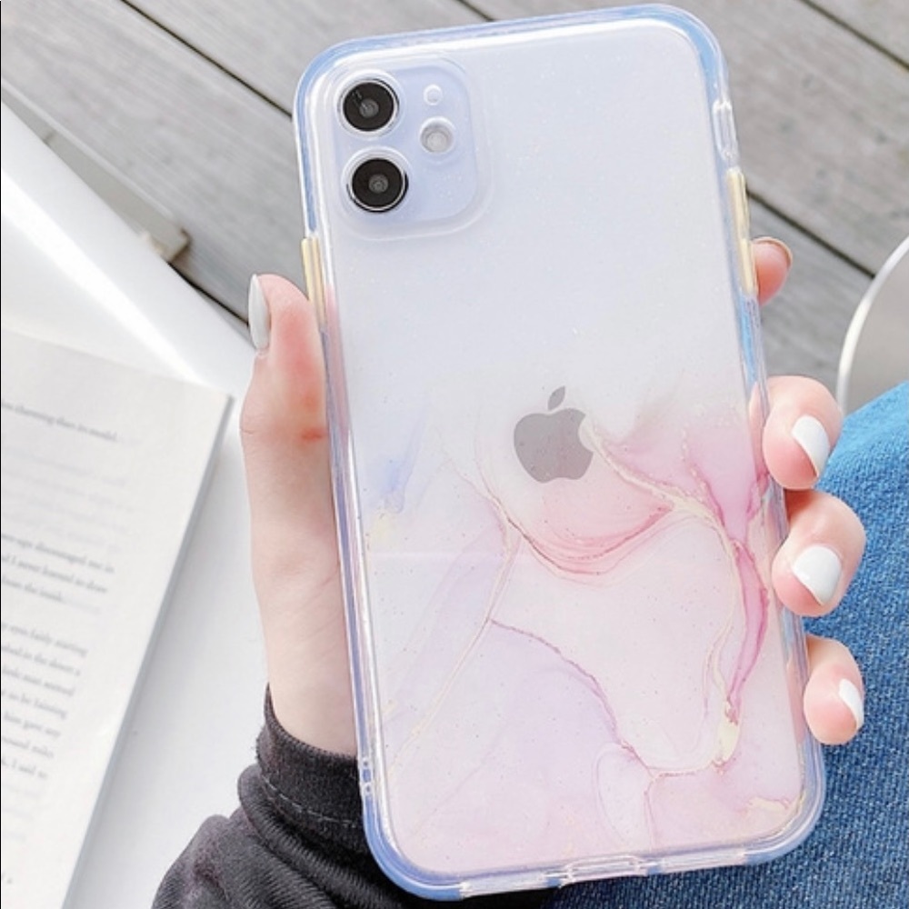 white and pink iPhone 8 plus phone case!! 🤍💓